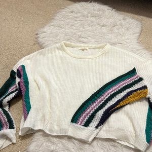 Beautiful sweater with statement sleeves